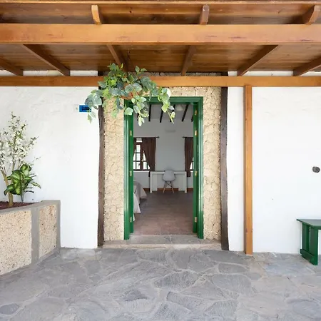 Casa Zocas 圣米格尔德阿沃纳