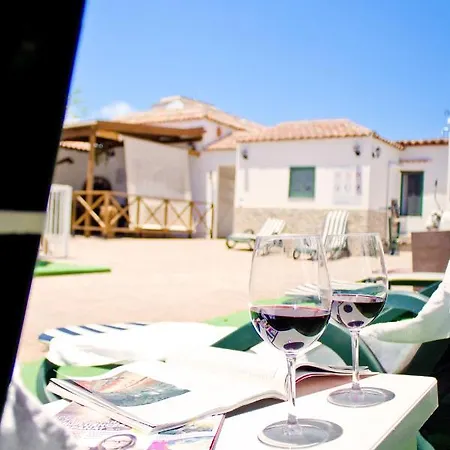 Casa Zocas * 圣米格尔德阿沃纳