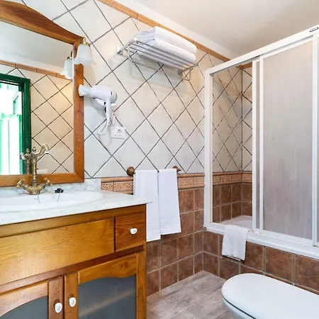 Casa Zocas 圣米格尔德阿沃纳